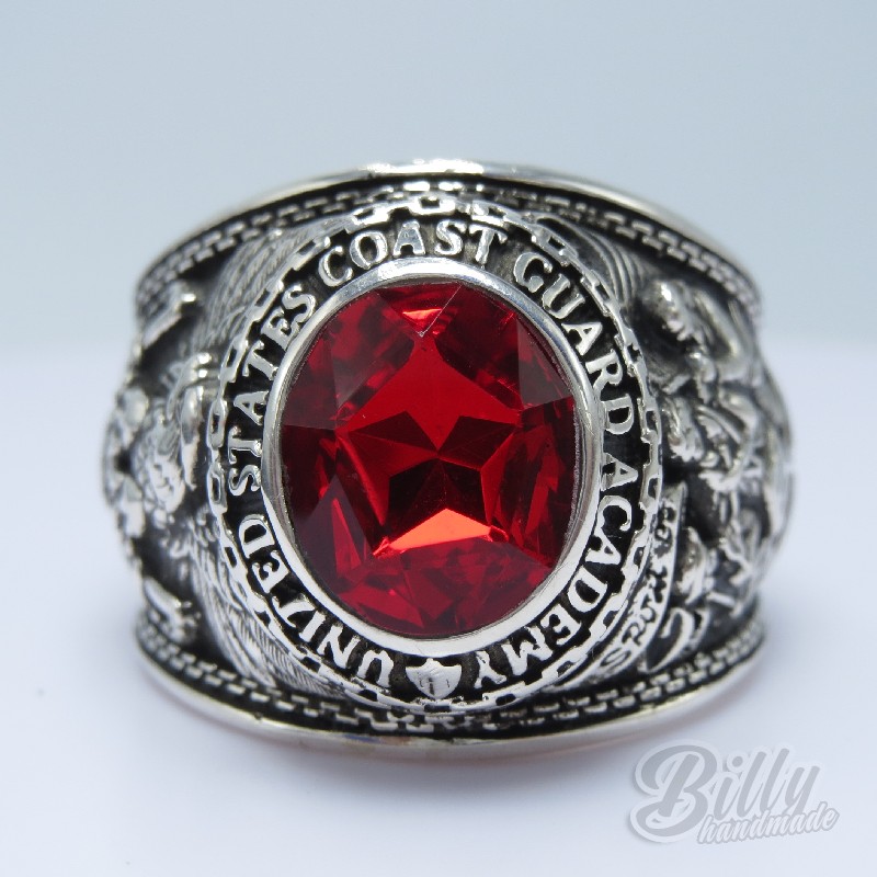 US Coast Guard Academy 1976 Ring US Coast Guard Academy 1976 Ring