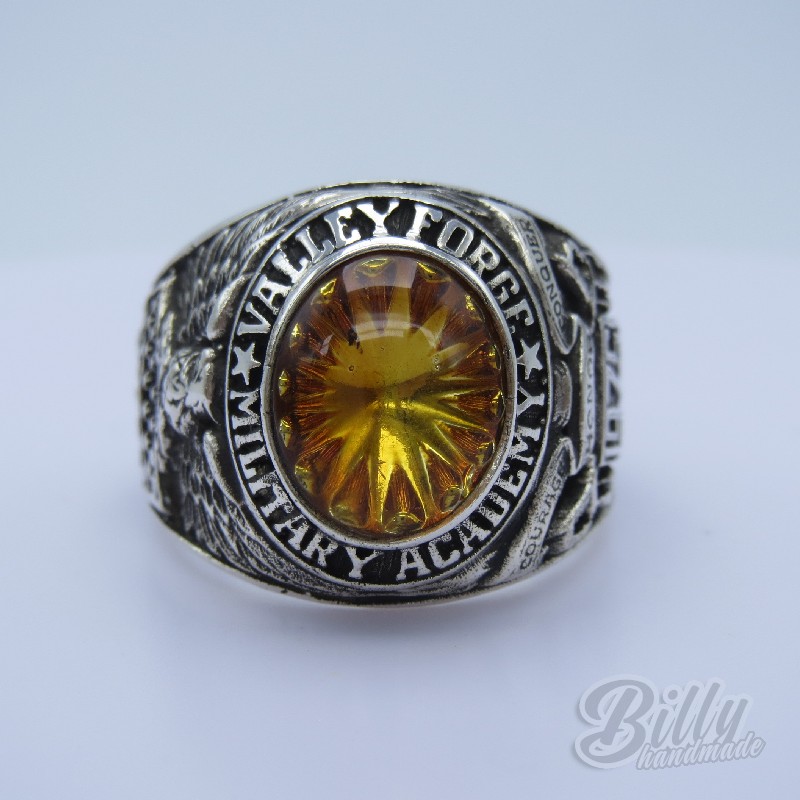 Valley Forge Military Academy 1975 Ring Valley Forge Military Academy 1975 Ring
